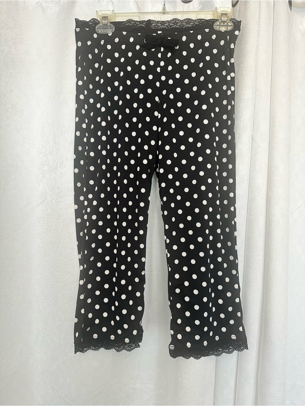 Black and White Polka Dot Lace Trim Capri Pants